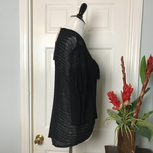 Chelsea & Violet Fringe Sweater. Size XS - Picture 4 of 6